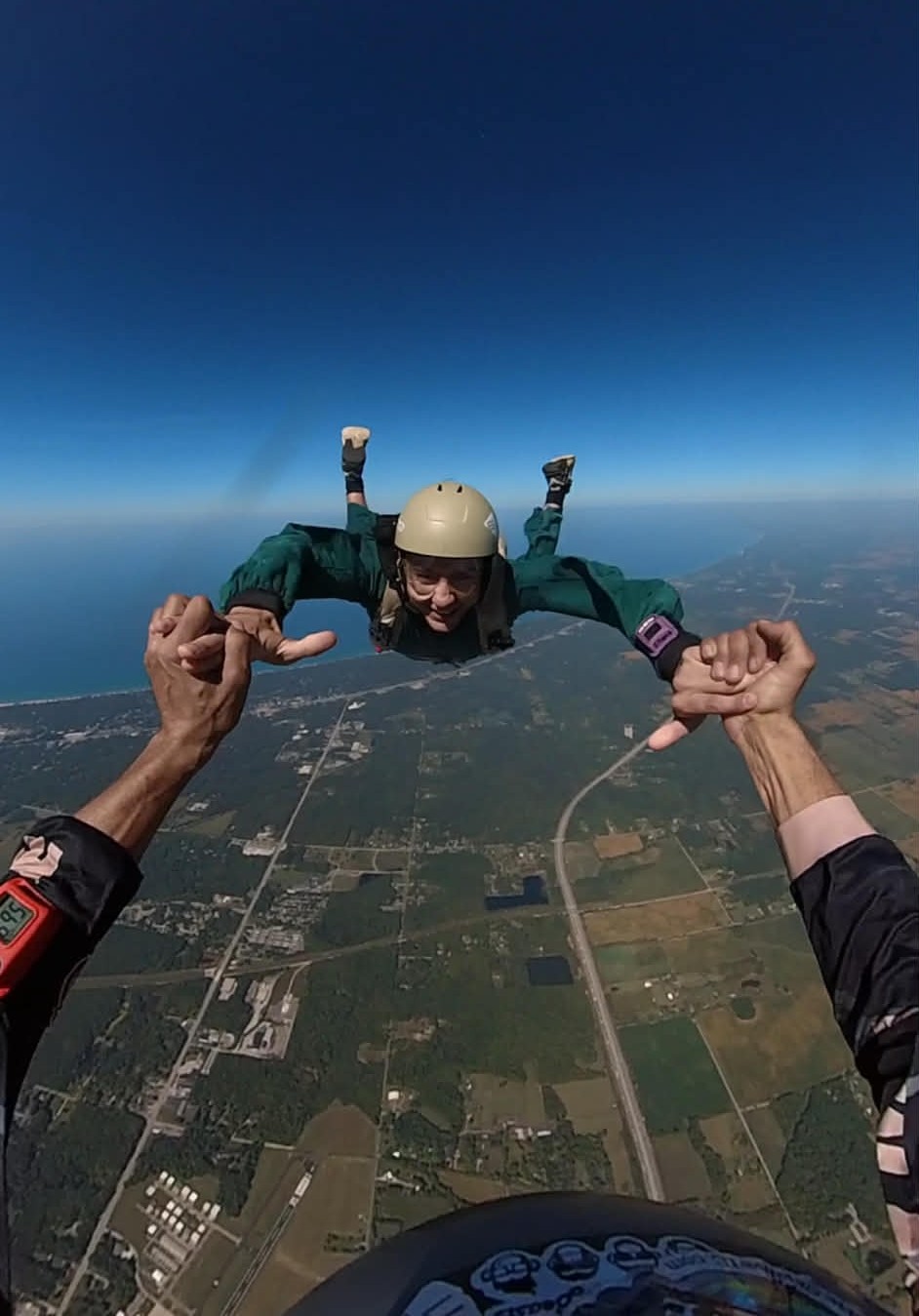 e470bfc6 dcd4 49c3 a80c 12a5a55b6dd8